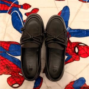 Men's Black Leather Slip-On Loafers with Knot Detail